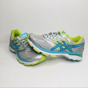 ASICS Gt-2000 4  Women’s Running Sneakers Shoes    Silver Size 6. GT656N